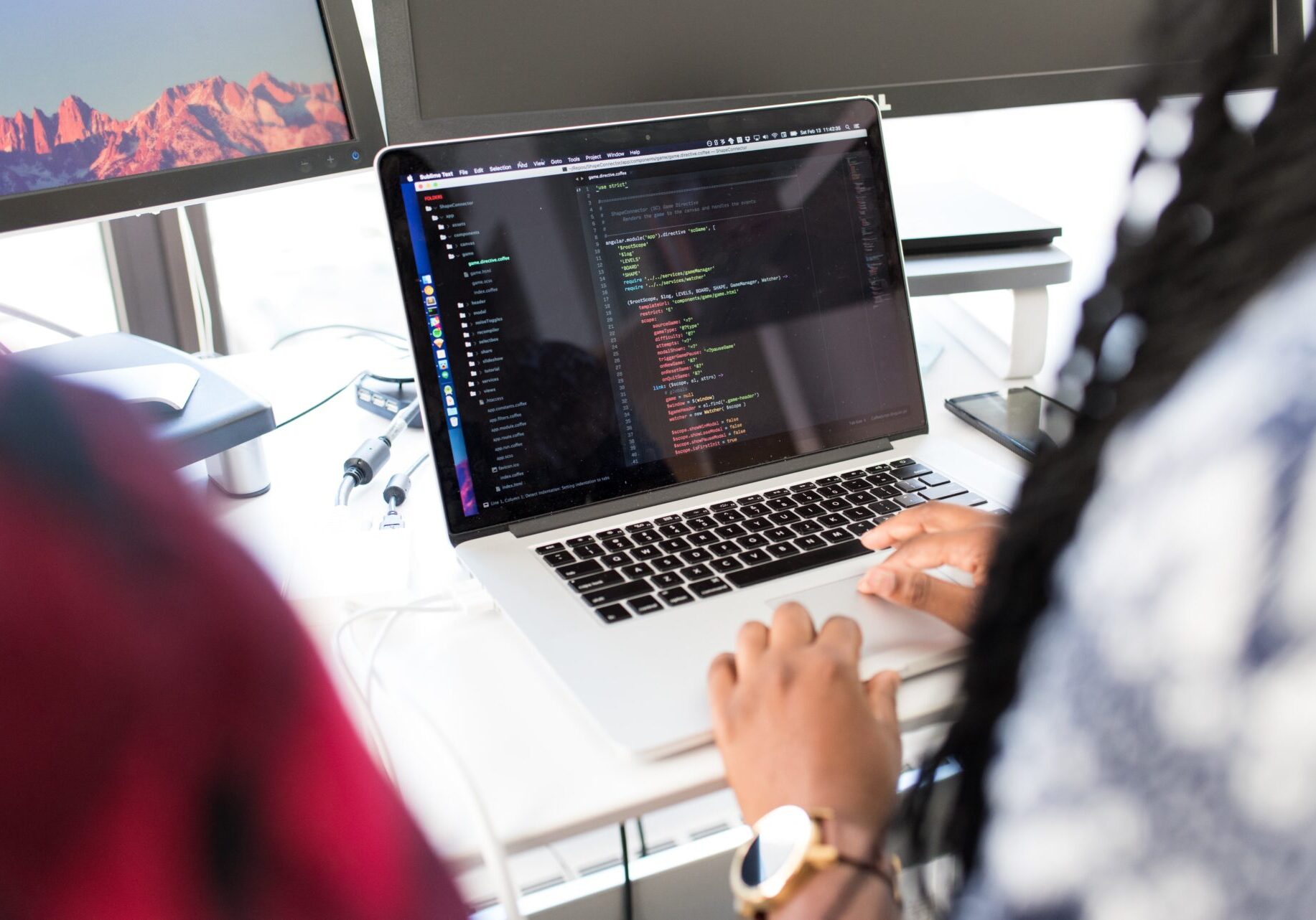 christina-wocintechchat-com-FVgECvTjlBQ-unsplash